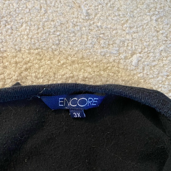 Tank Top - Picture 3 of 4